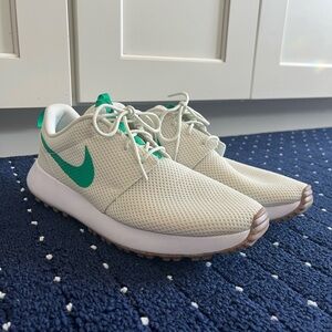 Nike Cream and Green Sneakers